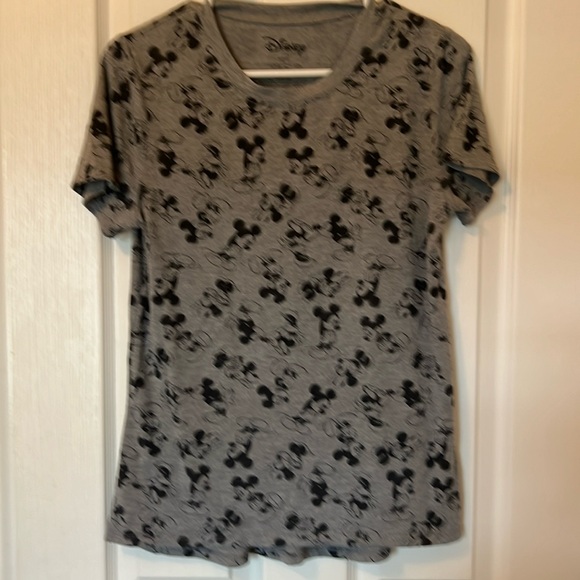 Disney Tops - Disney Mickey Women’s Medium fitted T-shirt